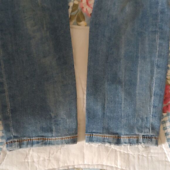 Zara Woman Premium Denim Collection Distressed Skinny Jeans Size 2 Light wash - Picture 10 of 10